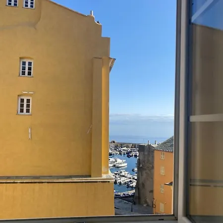 Appartement Hypercentre Bastia Vue Mer Et Petite Terrasse