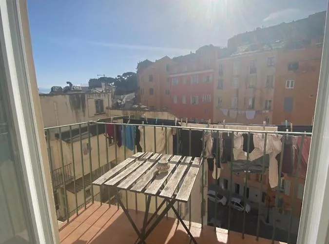 Appartement Hypercentre Bastia Vue Mer Et Petite Terrasse Bastia (Corsica)