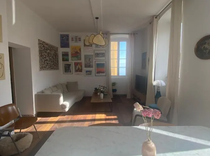 Appartement Hypercentre Bastia Vue Mer Et Petite Terrasse Apartmán *