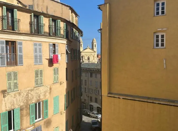 Appartement Hypercentre Bastia Vue Mer Et Petite Terrasse Apartment Bastia (Corsica)